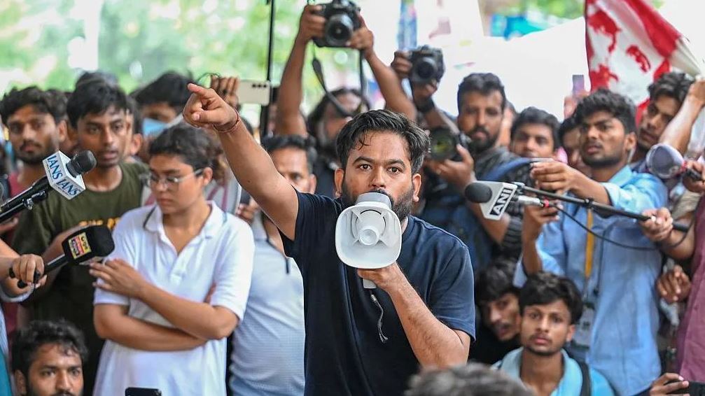 Cockroach Janta Party leader addresses protesters at Jantar Mantar during an education reform demonstration in New Delhi.